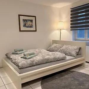 Apartment In Und Flughafen Naehe, Nürnberg